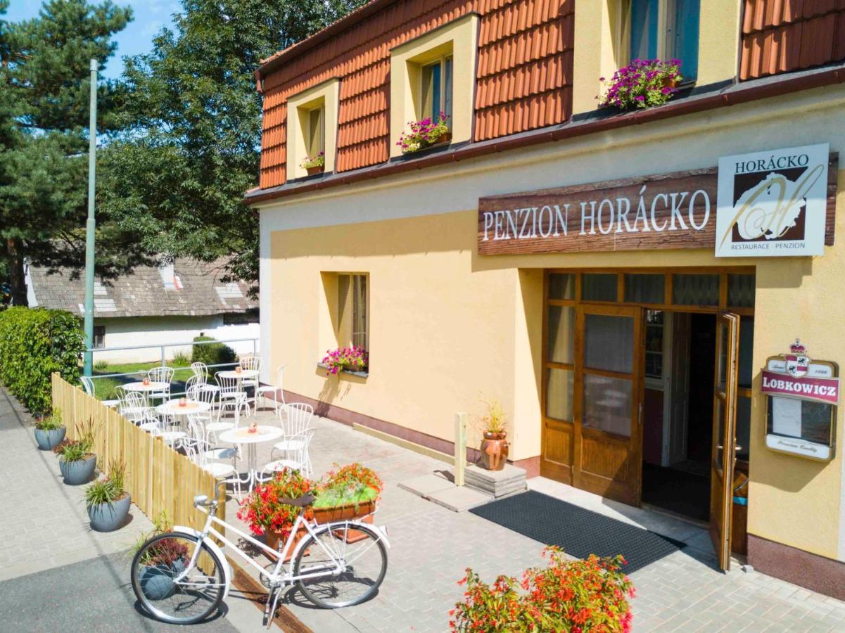 Penzion Horacko Hotel Uncin Exterior photo